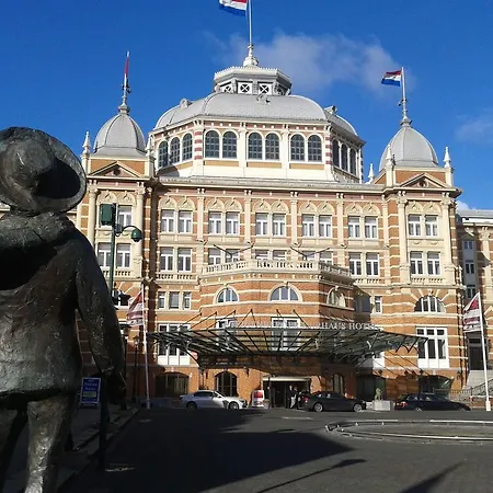 Holiday Het Kleine Vissershuisje Vakantiehuis